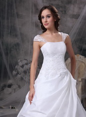 Embriodery Straps Square Neck Wedding Dress For Bride Wear Low Price